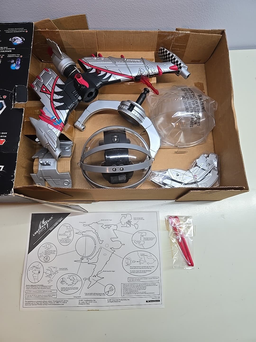 Lost In Space DeLuxe Bubble Fighter 1997 Trendmasters Item No. 31109 3