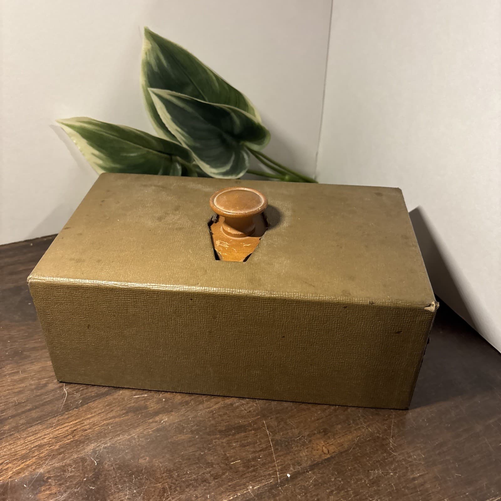 Vintage Wooden  Poker Chips And Caddy with top Cover 4