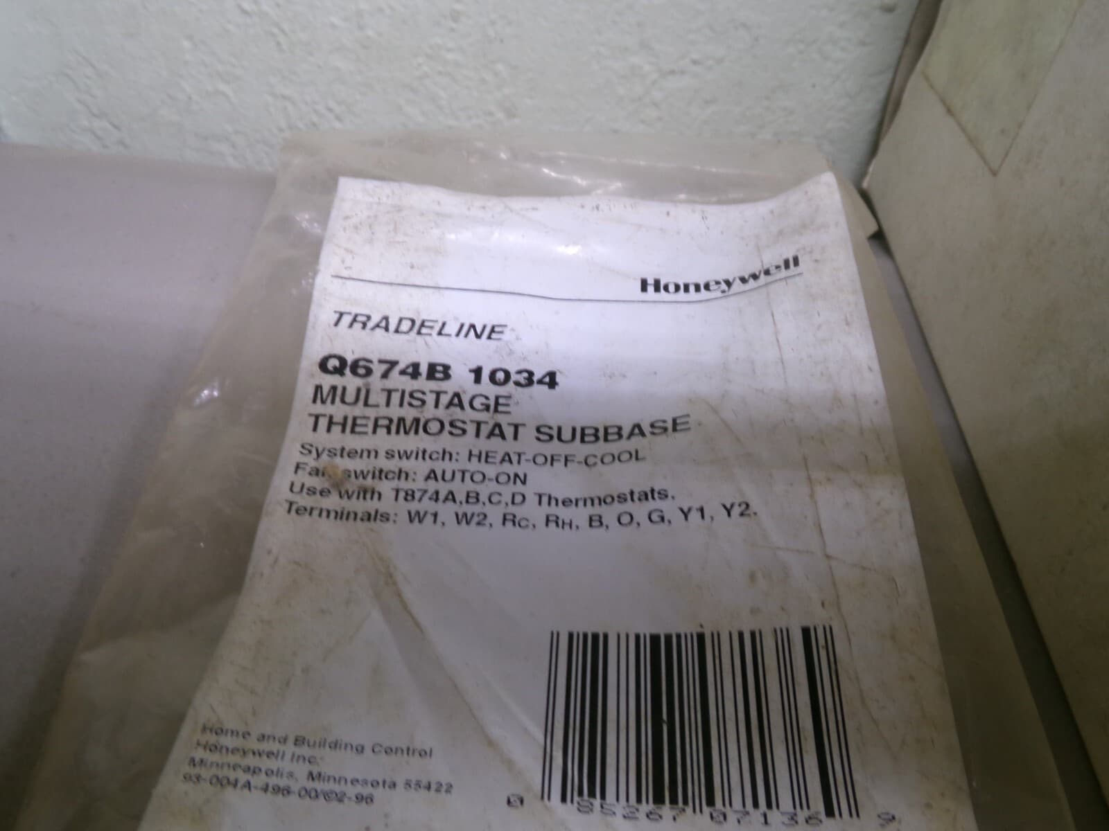 HONEYWELL T874B1019 MULTISTAGE THERMOSTAT NOS 5