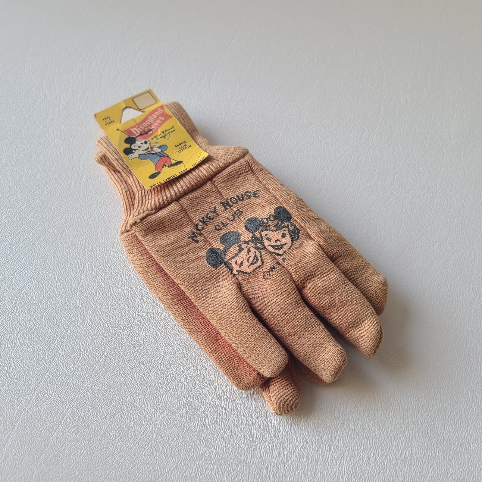 VTG Disneyland Gloves 1950's Mickey Mouse Club Kids Gloves Wells Lamont Corp 4