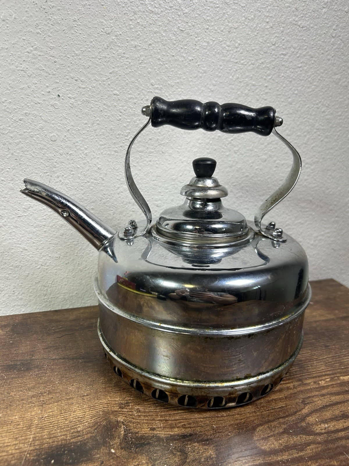 The SIMPLEX Patent Whistling Tea Kettle Solid Copper Chrome England Wood Handle 6