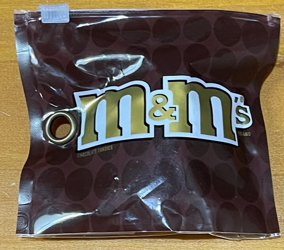 ORANGE M&M MONET JEWELRY TRINKET BOX PRETZEL CHARM ENAMELED NWT $25 4