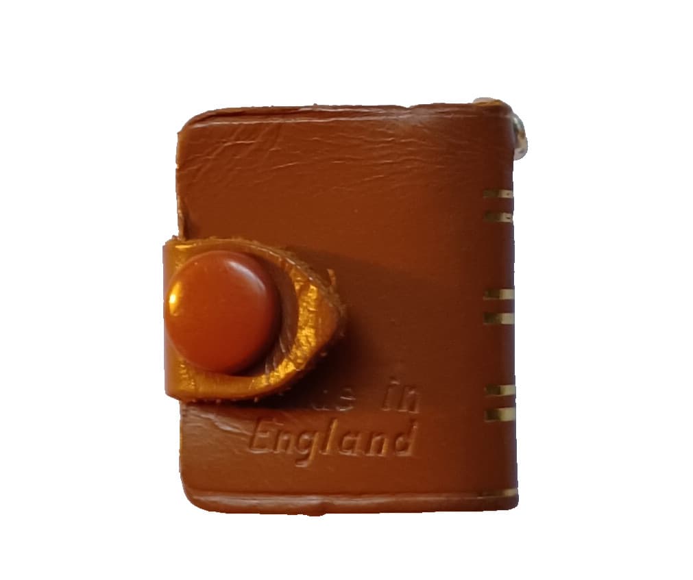 RARE 1960s BEATLES Mini Leather Photo Album Pendant 1964 60s Vintage Estate 3