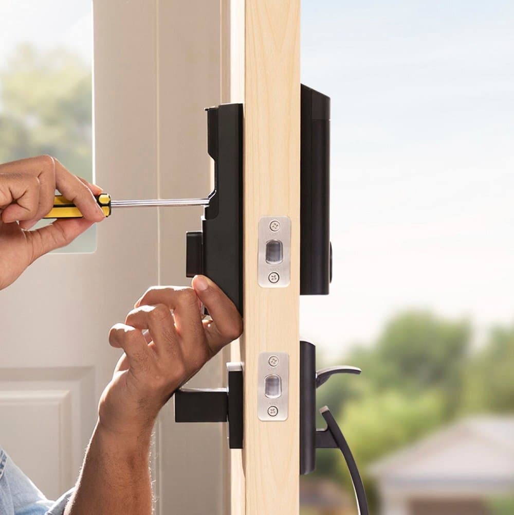 eufy E330 Smart Lock+ Chime Touch &Wi-Fi Fingerprint Keyless Door Lock Deadbolt 4