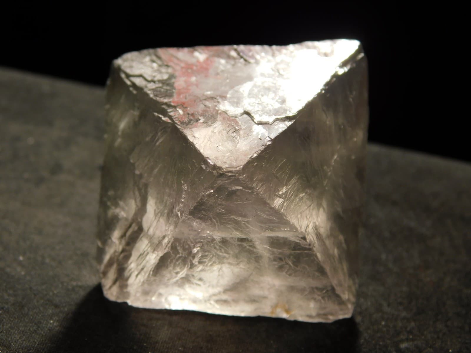 Larger! Semi Translucent! FLUORESCENT FLUORITE Octahedron CRYSTAL 71.7gr 6