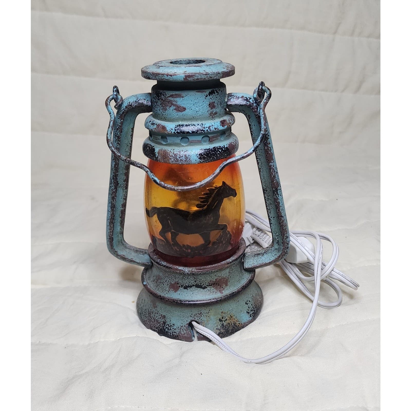Fabulous Antiquey Country Lantern with Galloping Horse 3