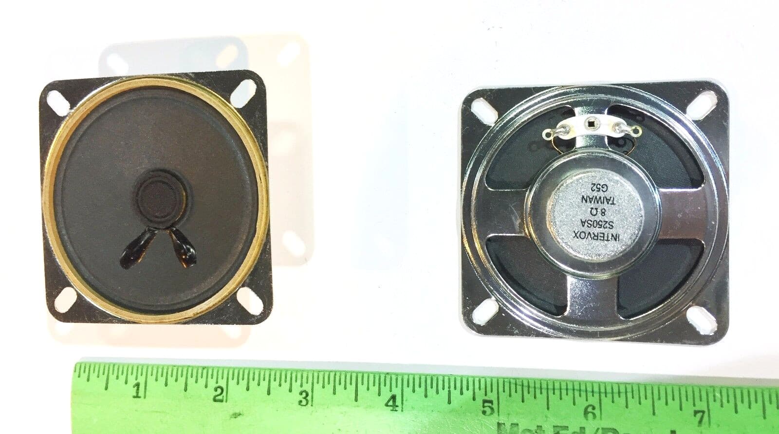 (1x) 0.5W /0.8W - 8 Ohm - 5000 Hz - 66.5mm Square Miniature Speaker 350Hz - 5KHz 3