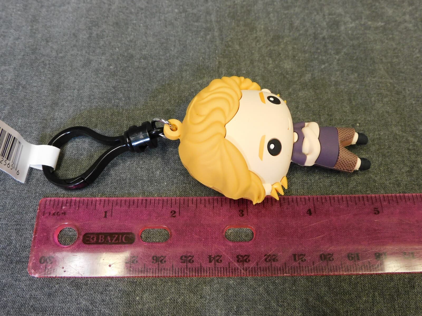 Outer Banks NEW * JJ Clip * Blind Bag Key Chain Monogram Netflix 4