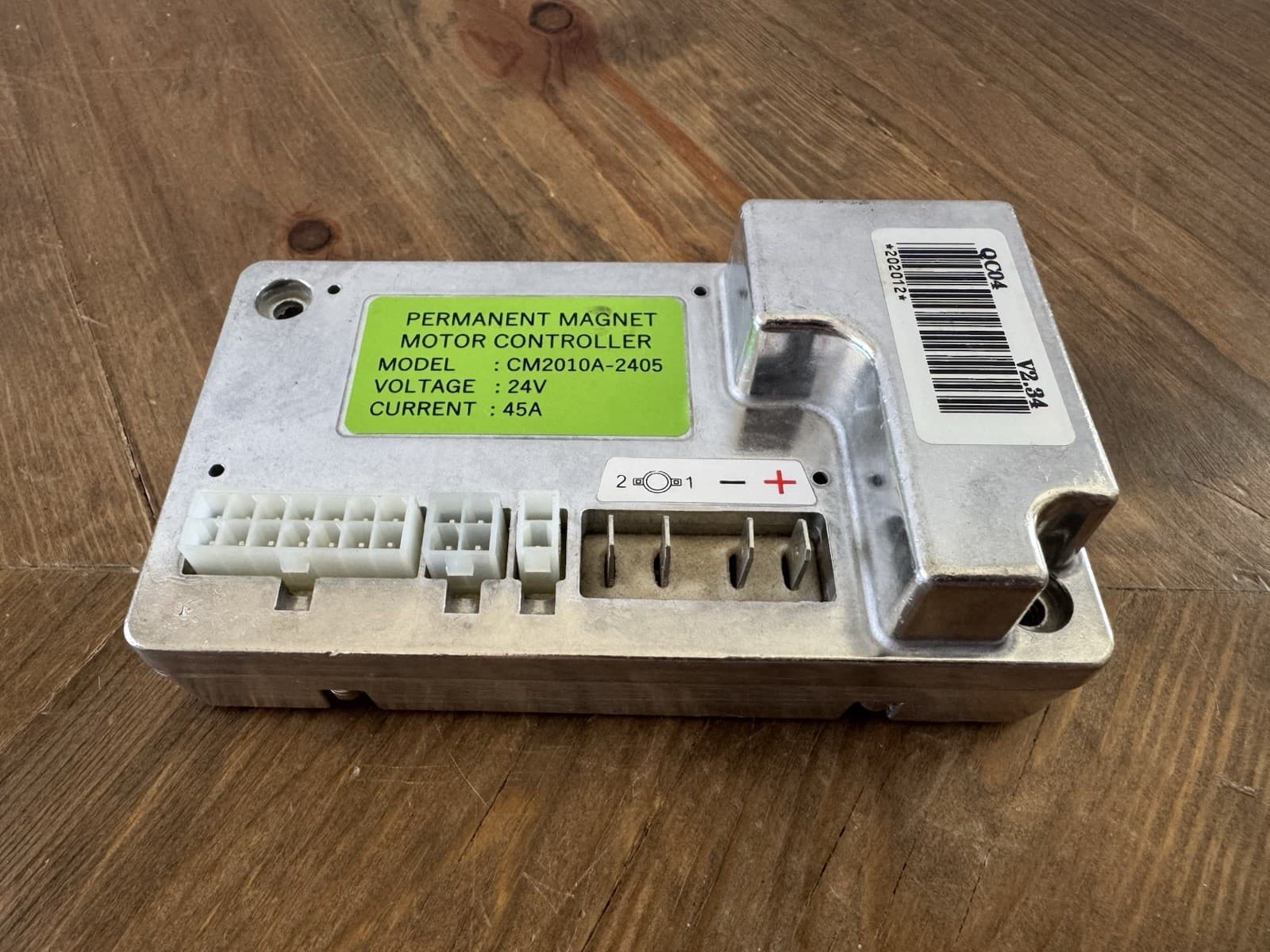 CM2010A-2405 Electric Mobility Scooter 24V/45A Permanent Magnet Motor Controller 2
