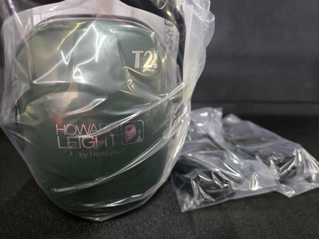 Honeywell Howard Leight Thunder T2H Dielectric Helmet Earmuff 2
