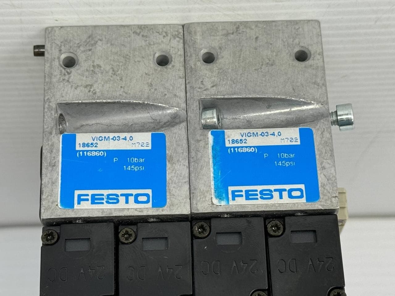 2x Festo MT2H-5/2-4.0-L-S-VI Solenoid Valves, On VIGM-03-4.0 Manifold Block 6