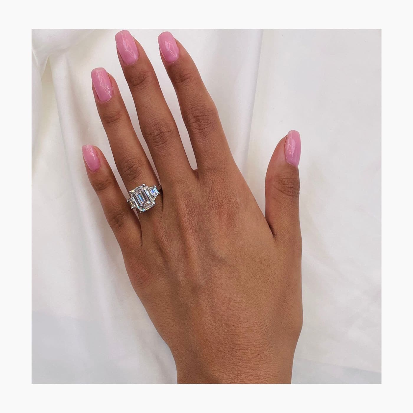 Emerald Cut Diamond Ring F VS1 IGI Certified 6 Ct lab created Platinum 6