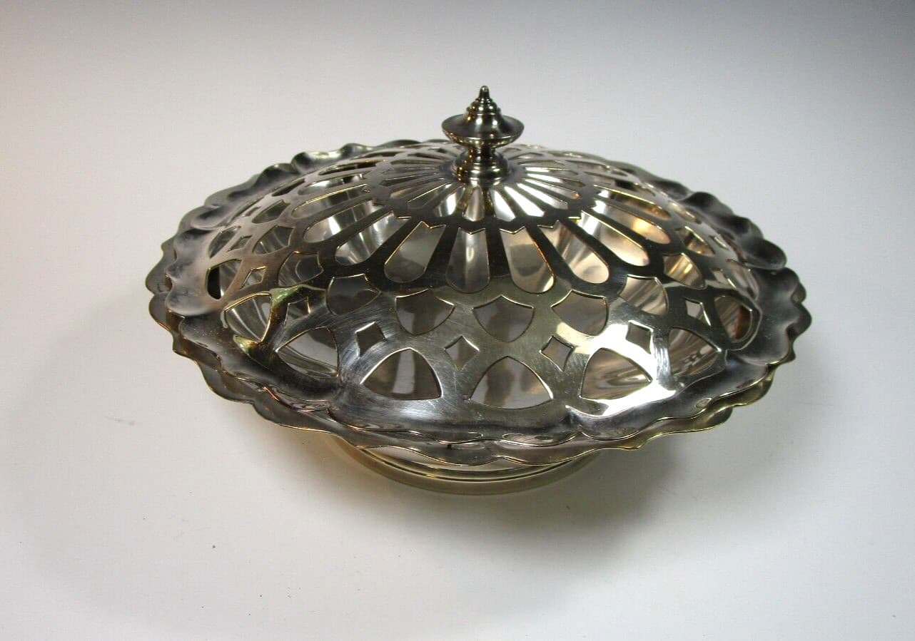 Meridan Early American Pierced Flower Frog Lid  Silverplate Bowl  2984