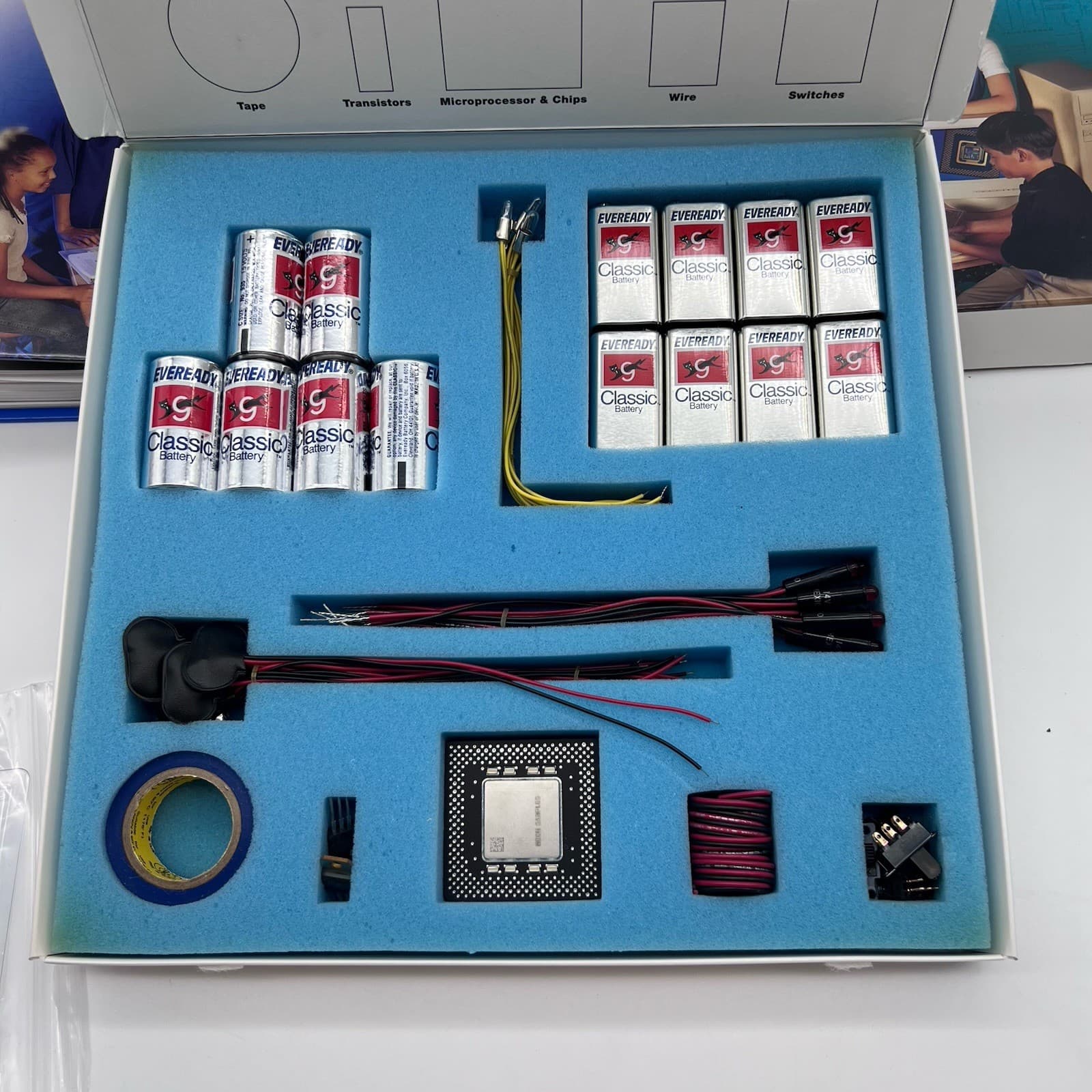 Intel Journey Inside: The Computer Chip Kit  w/ Uncut Silicon Wafer 1990’s 4