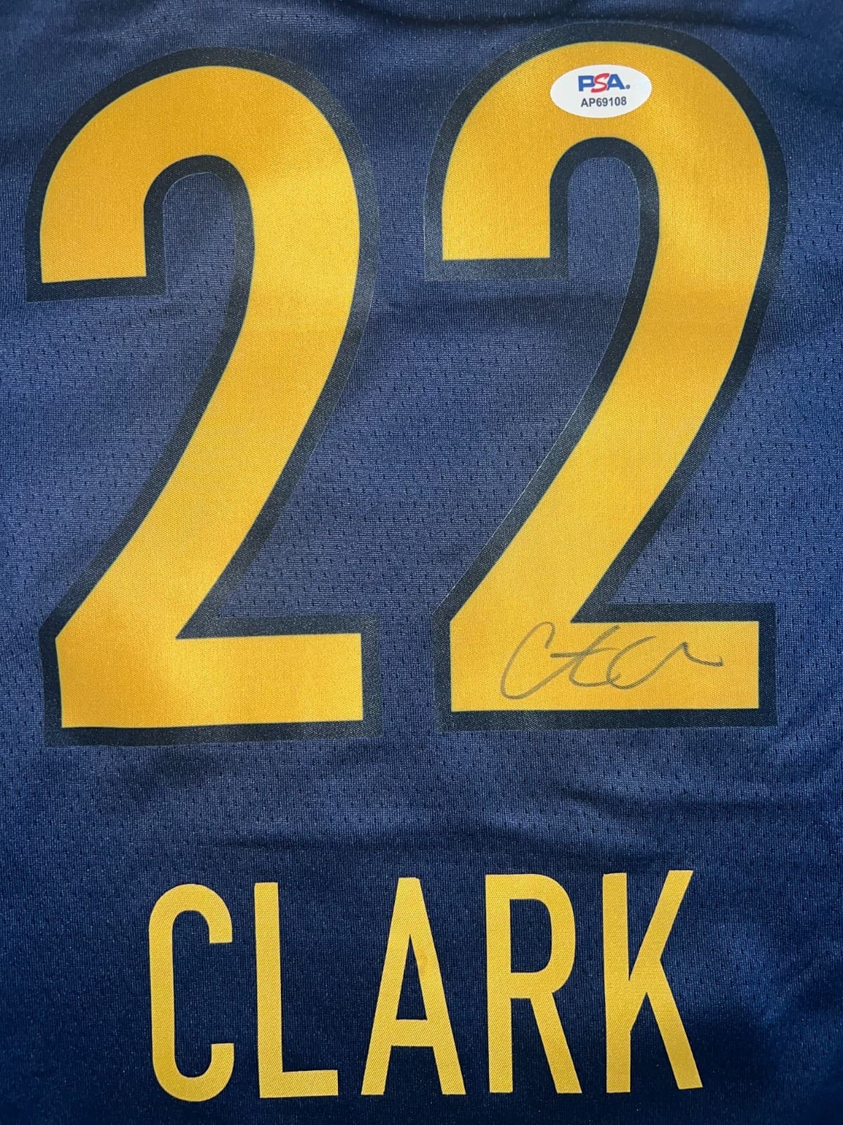 CAITLIN CLARK Signed autograph WNBA INDIANA FEVER Jersey PSA/DNA COA 2