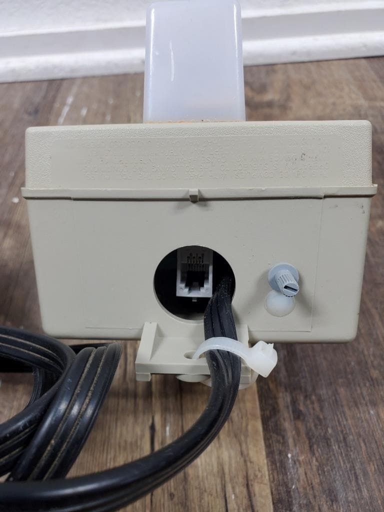 Q21 ♻ Wheelock UTA-WH-VPS Universal Telephone Alert With Power Cord ♻ 3