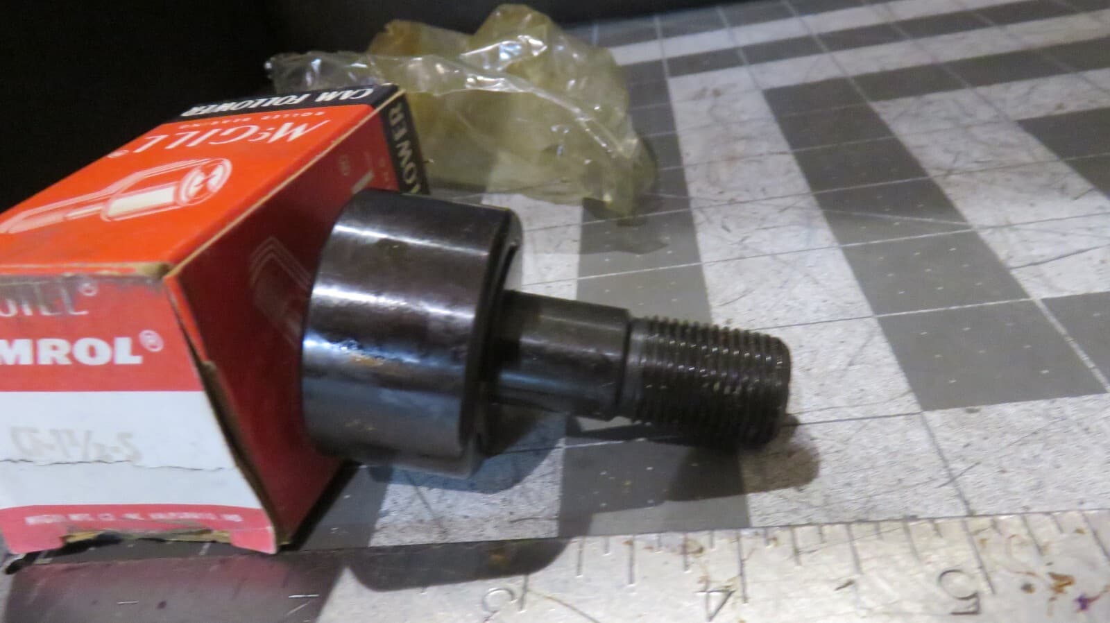 McGILL 1-1/2" Sealed Cam Follower Bearing with Stud CF-1-1/2-S 2