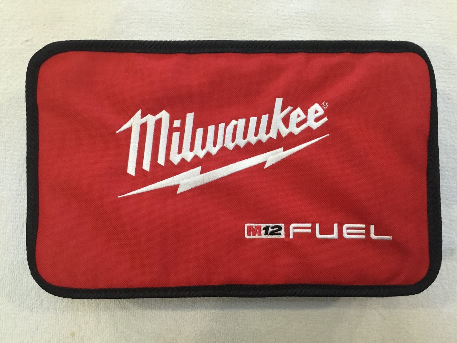 New Milwaukee Fuel M12 14” x 9” x 3.5” Heavy Duty Contractors Tool Bag 4