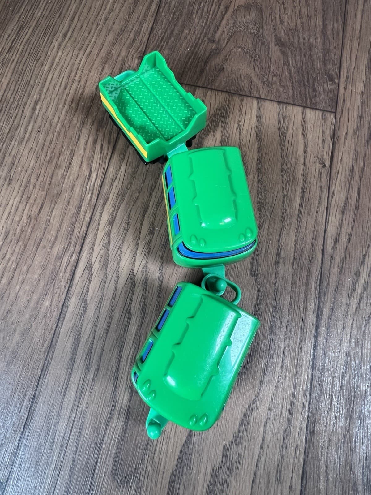 Geotrax Non Motorized Push Green Train Conductors Crossing Toy Fisher Price 2004 3