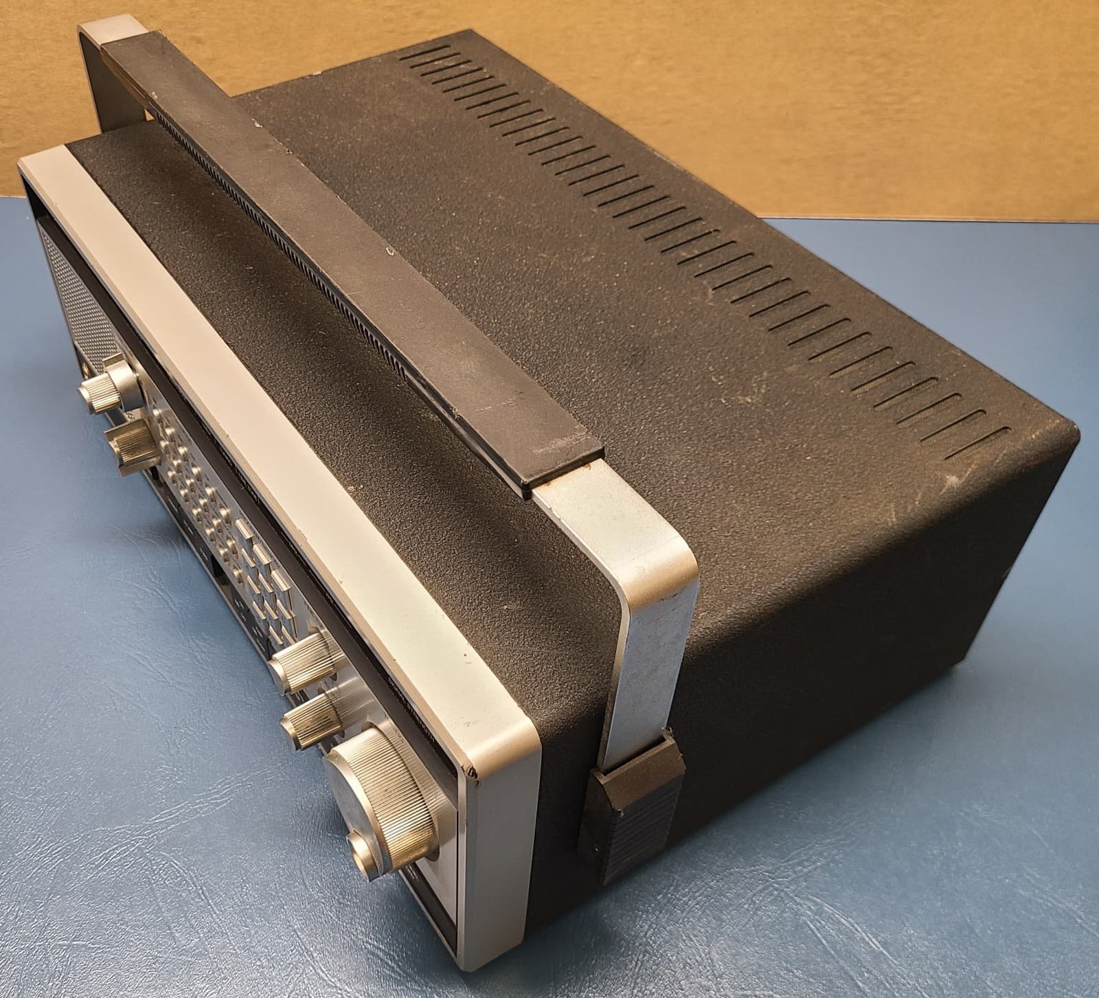 Bearcat Communication Receiver DX-1000 Short Wave Radio As-Is 4