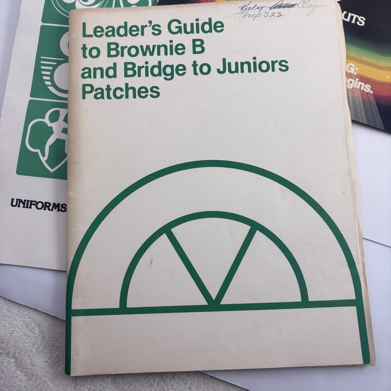 1980s Girl Scouts Cadette/Junior/Senior Troop Manual Books, Binder & Badges 🏕️✨ 6