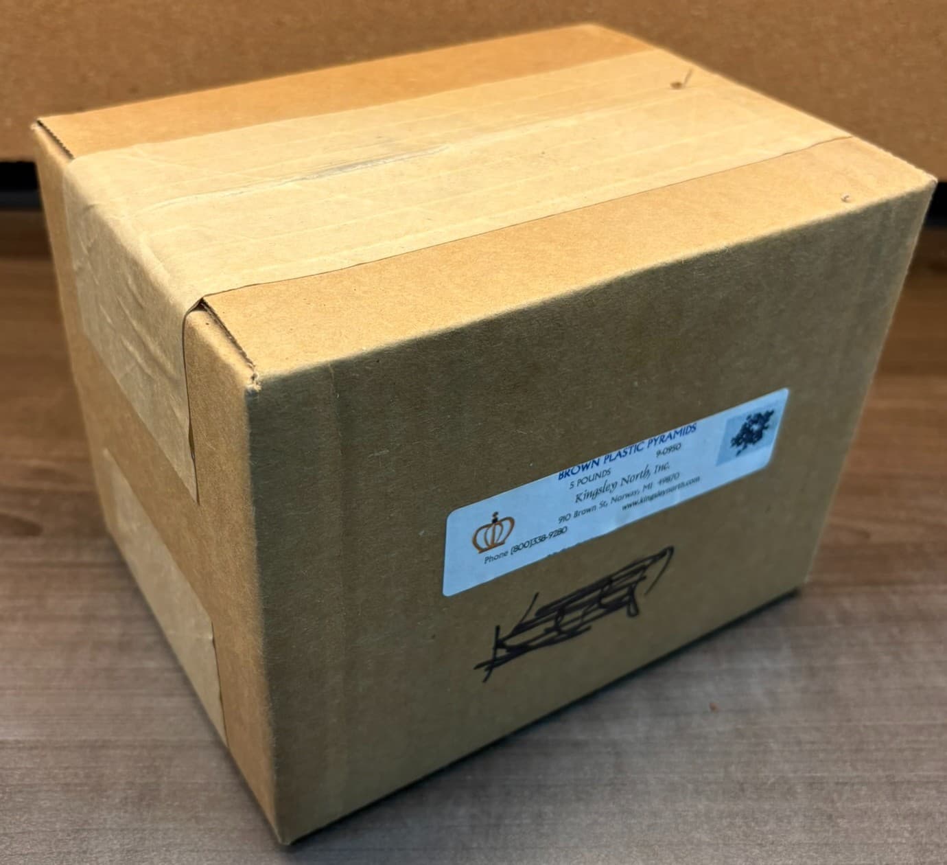 5lb Kingley North Coarse Cut Pyramids Plastic Media 62 lbs/cu ft Density 2