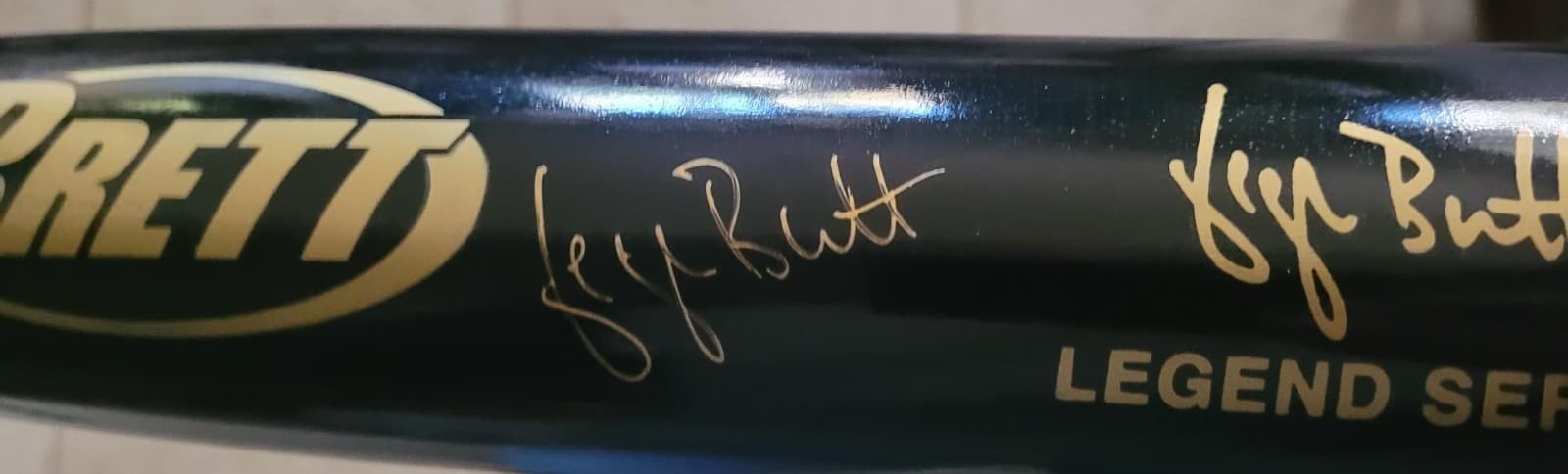 George Brett Signed BRETT Legend Series Bat Autographed NO PSA/DNA with Bat Tube 4