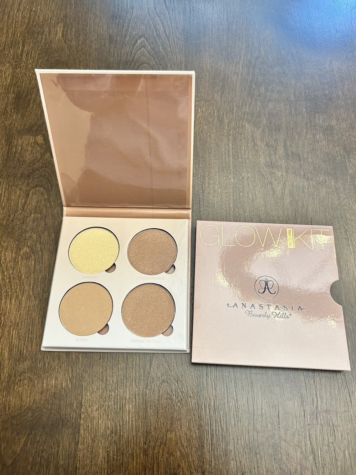 Anastasia Beverly Hills Glow Kit THAT GLOW Highlighting Illuminating Palette