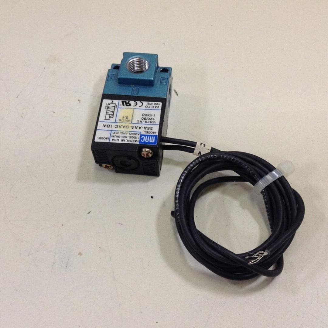MAC Solenoid Valve 35A-AAA-DAAC-1BA Used #83916 4