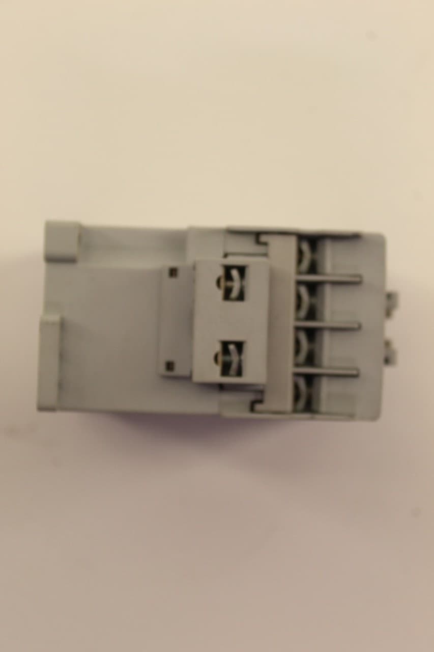 Sprecher + Schuh CA7-9-10 Contactor New 3