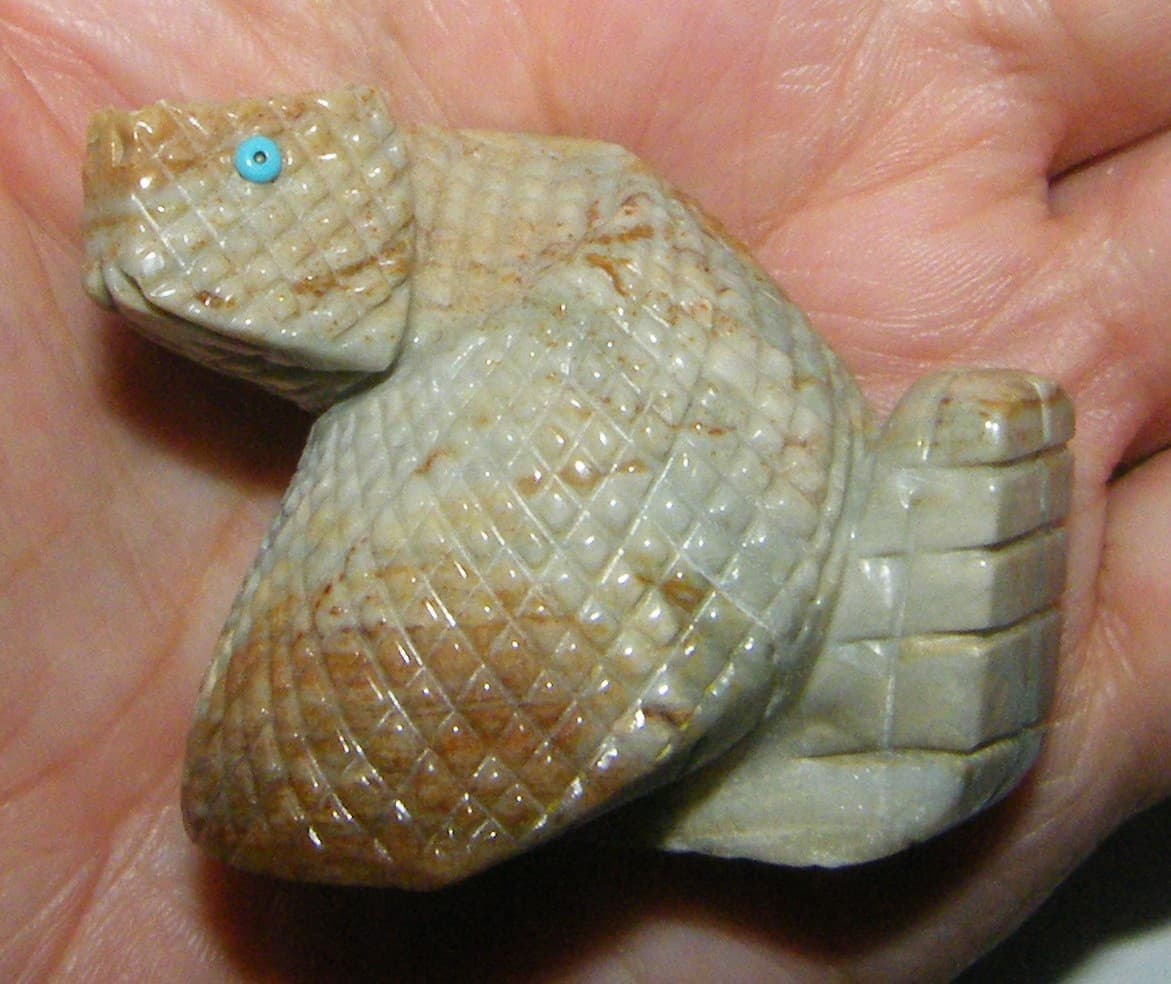 Vtg Kent BANTEAH Rattlesnake Native American Zuni Carved Stone Fetish Snake 1.5" 2
