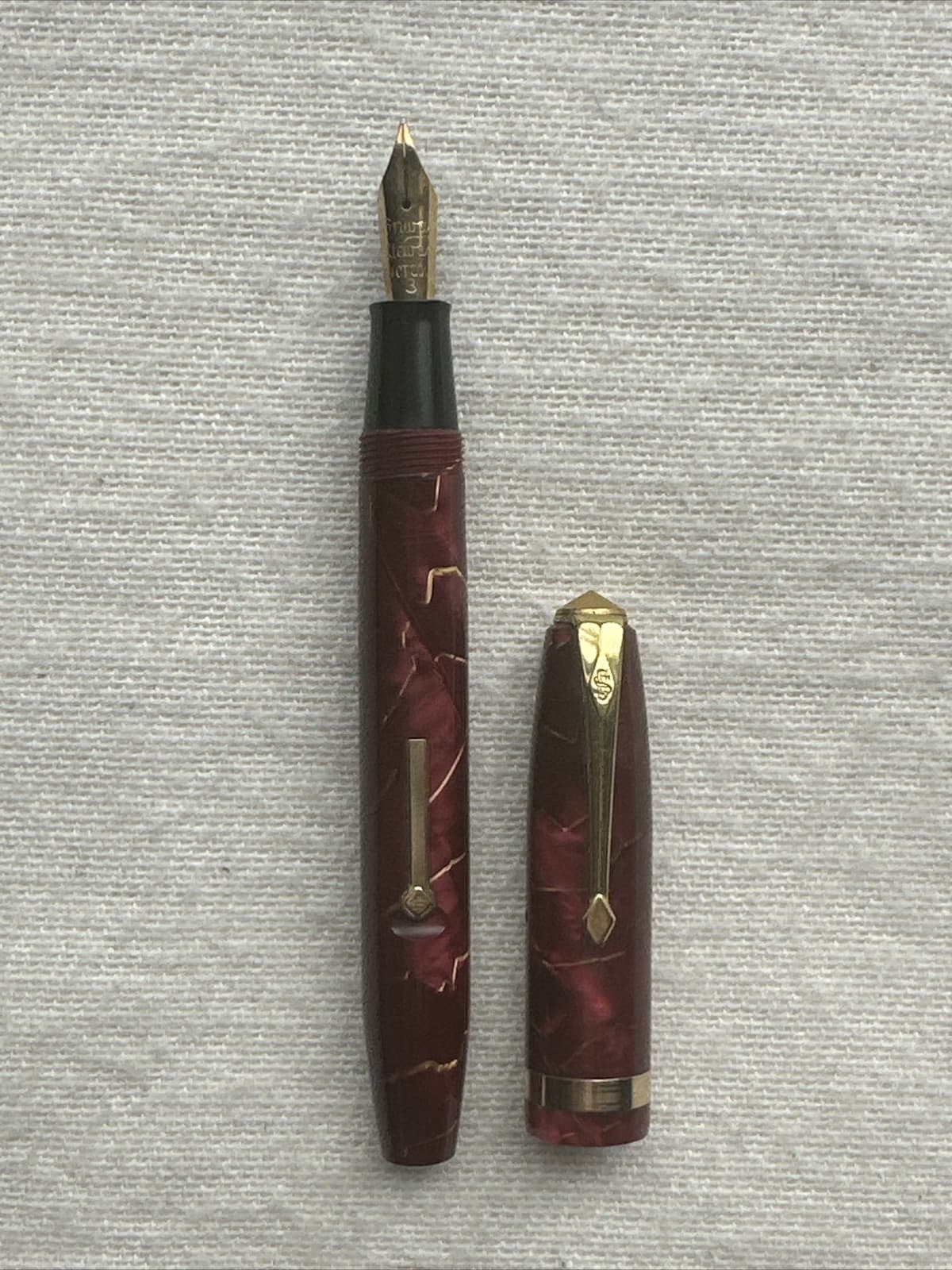 Conway Stewart 84 Fountain Pen Red Pink