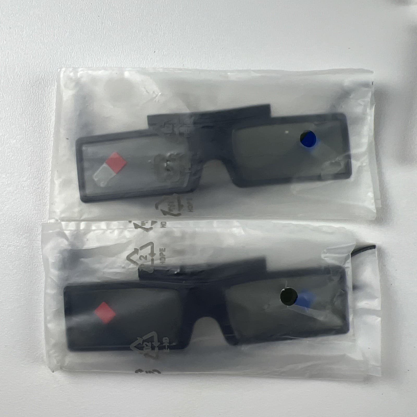 Samsung 3D Glasses 4 Pack SSG-4100GB - Active Shutter New NOS Unopened 2
