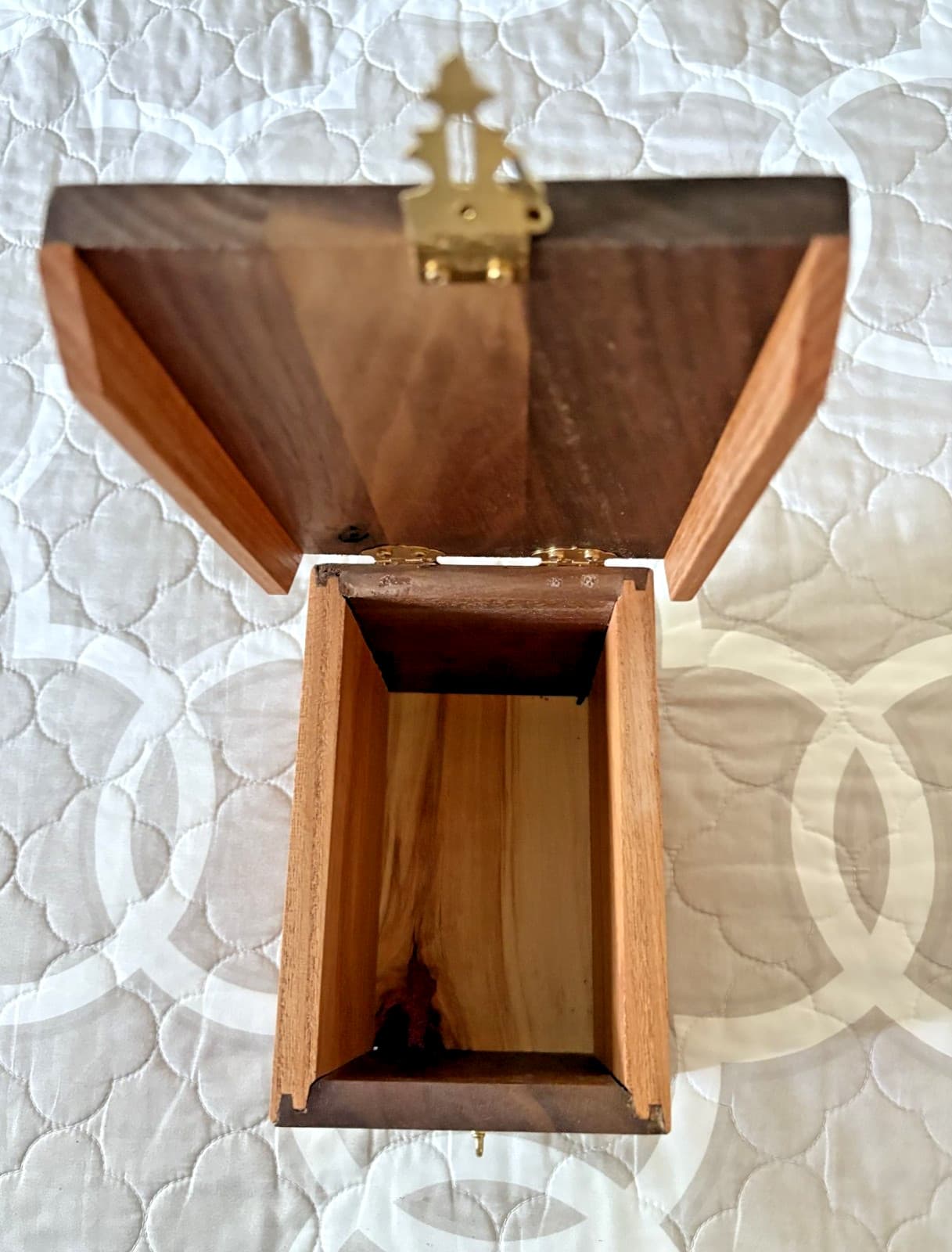 Small Pathtag Collectors Traders Ammo Box Honey Locust and Figured Walnut 3