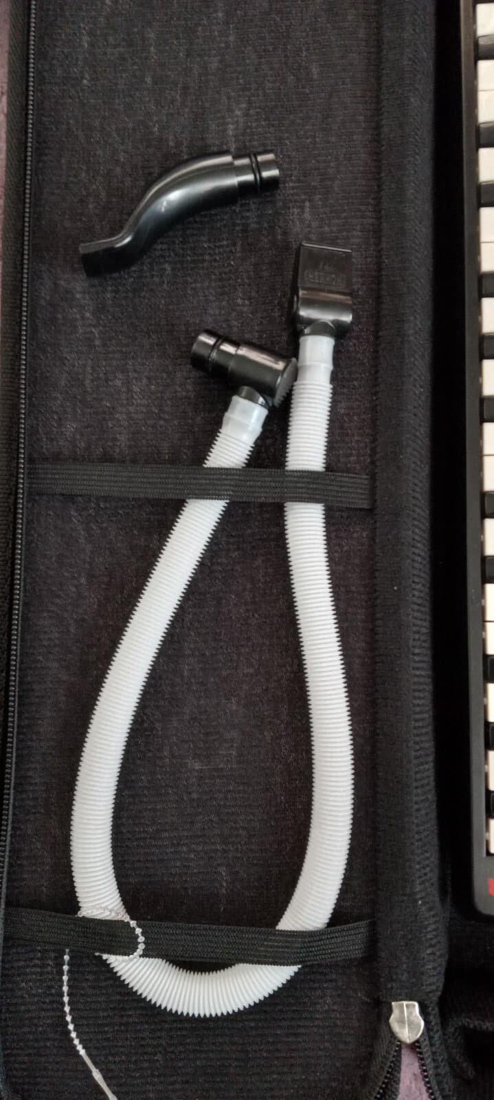 Hohner Instructor Melodica - 32 Key with Case 4