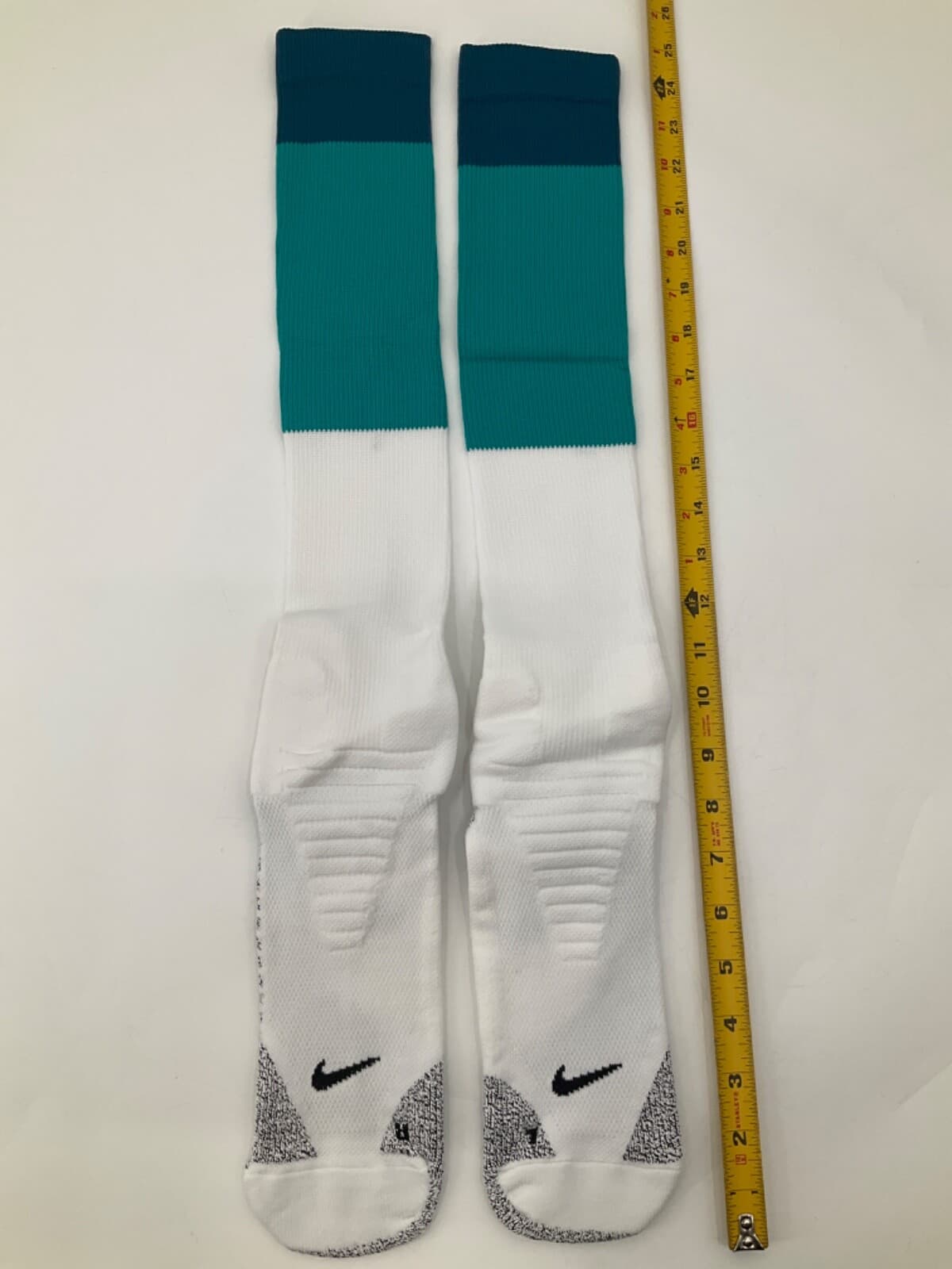 2017 MIAMI DOLPHINS TEAM ISSUED NIKE AQUA/NAVY GAME SOCKS SIZE: X-LARGE 3
