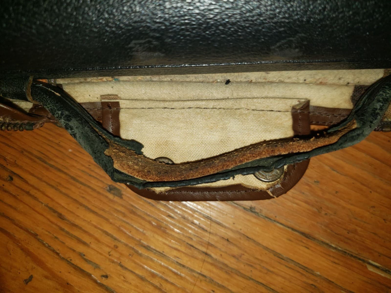 Vintage F. Loree Oboe Case W/ Zippered Cover! 3