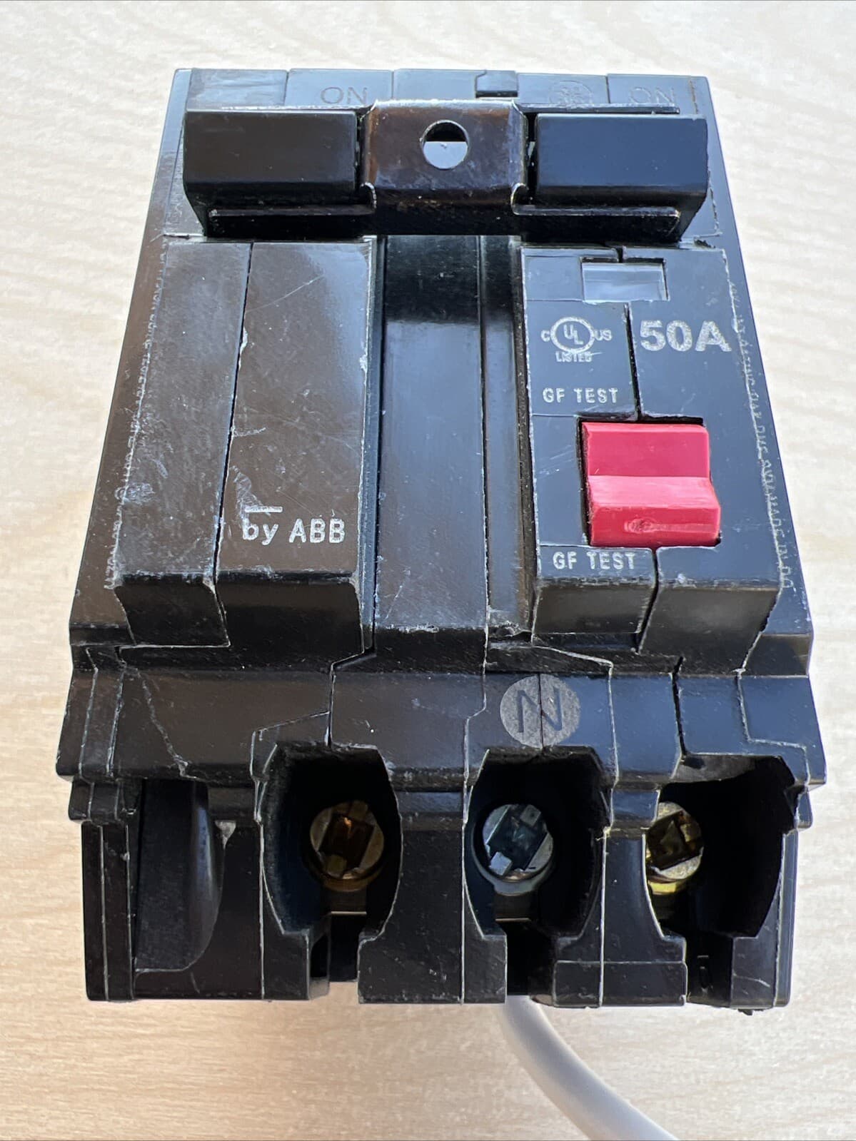 GE Ground Fault Circuit Interrupter 50A 120/240 VAC THQL2150GFT2 3