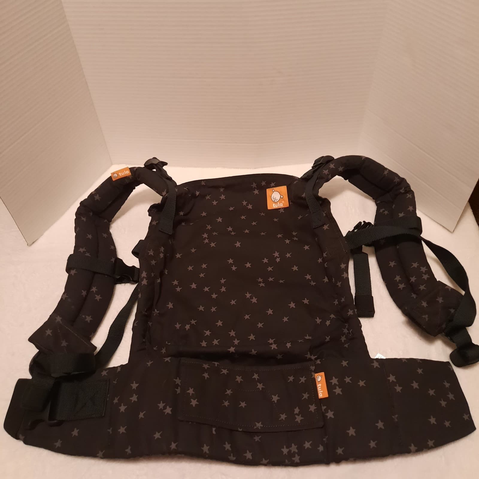 Tula Free-to-Grow Discover Black Grey Stars Baby Carrier 7-45 lb No Hood Include