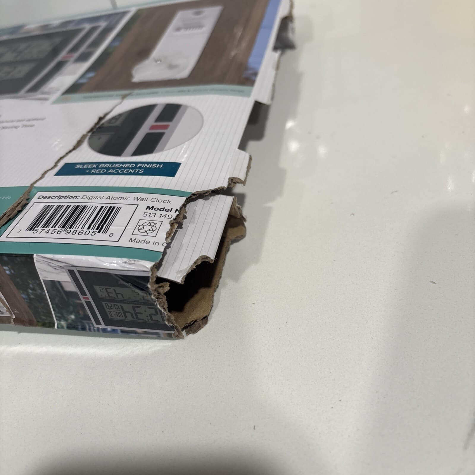 La Crosse Technology Indoor/Outdoor Thermometer & Atomic Clock (513-149) 6