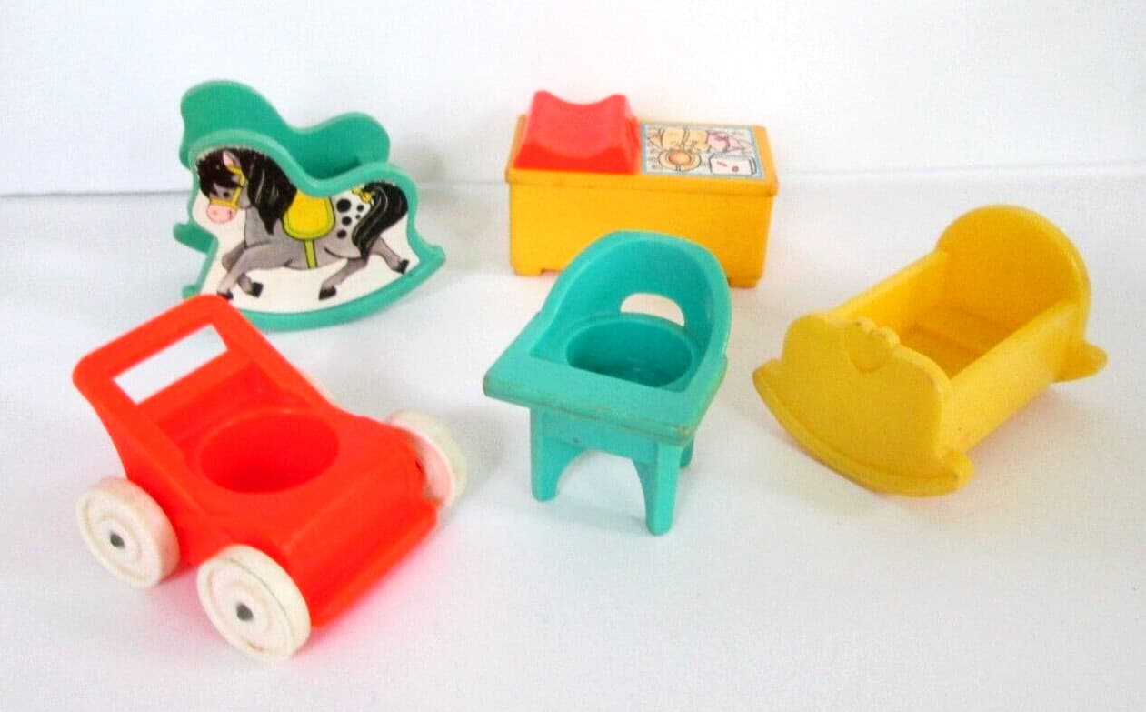 Vtg 1972 Fisher Price Little People Dollhouse Nursery Baby Furniture Set