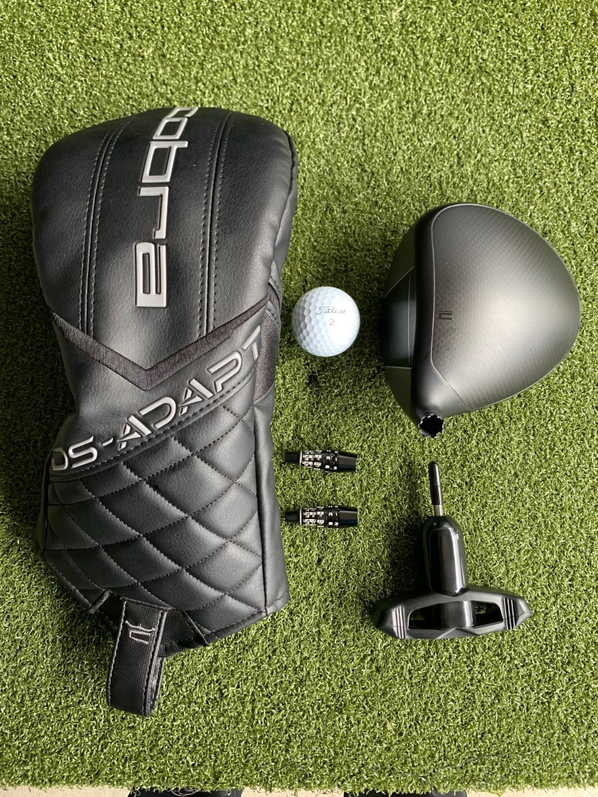 COBRA  DS-ADAPT X  9 DEGREE  HEAD ,  2 ADAPTERS,  HC & TOOL  EXCELLENT CONDITON 