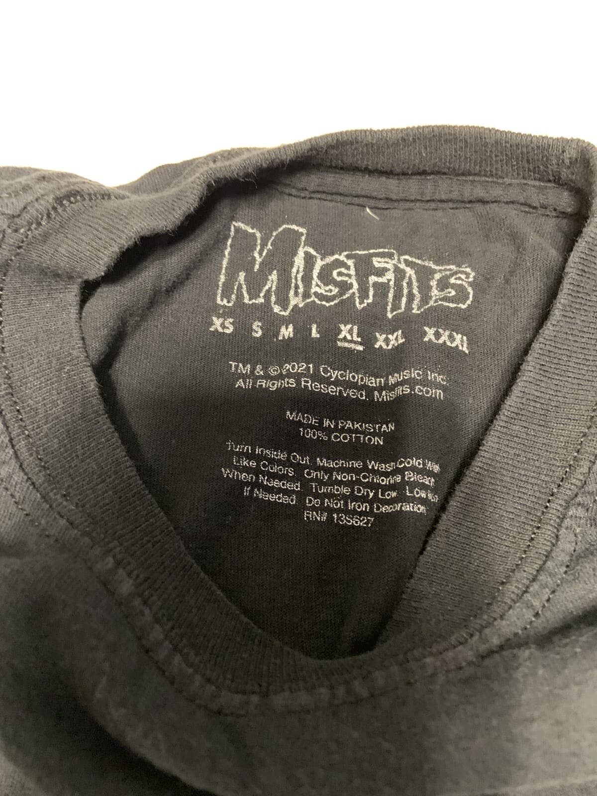 Misfits Long Sleeve Shirt XL Black Reaper Skeleton Playing Guitar 2021 USED READ 6