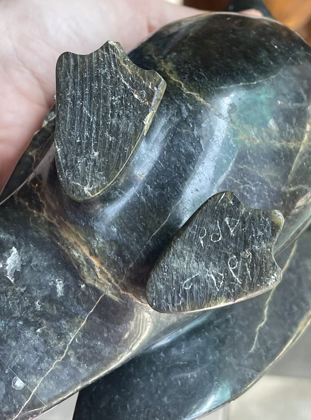 LARGE Hand Carved Inuit Serpentine Eagle Bird Green Stone Native Art Sculpture 6