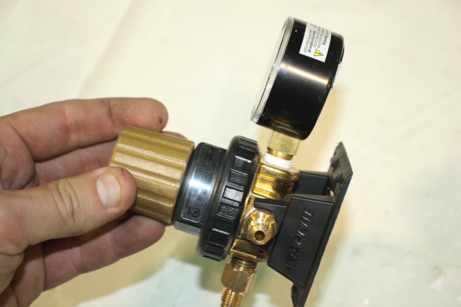 Taprite 5260SN CO2 Regulator 2