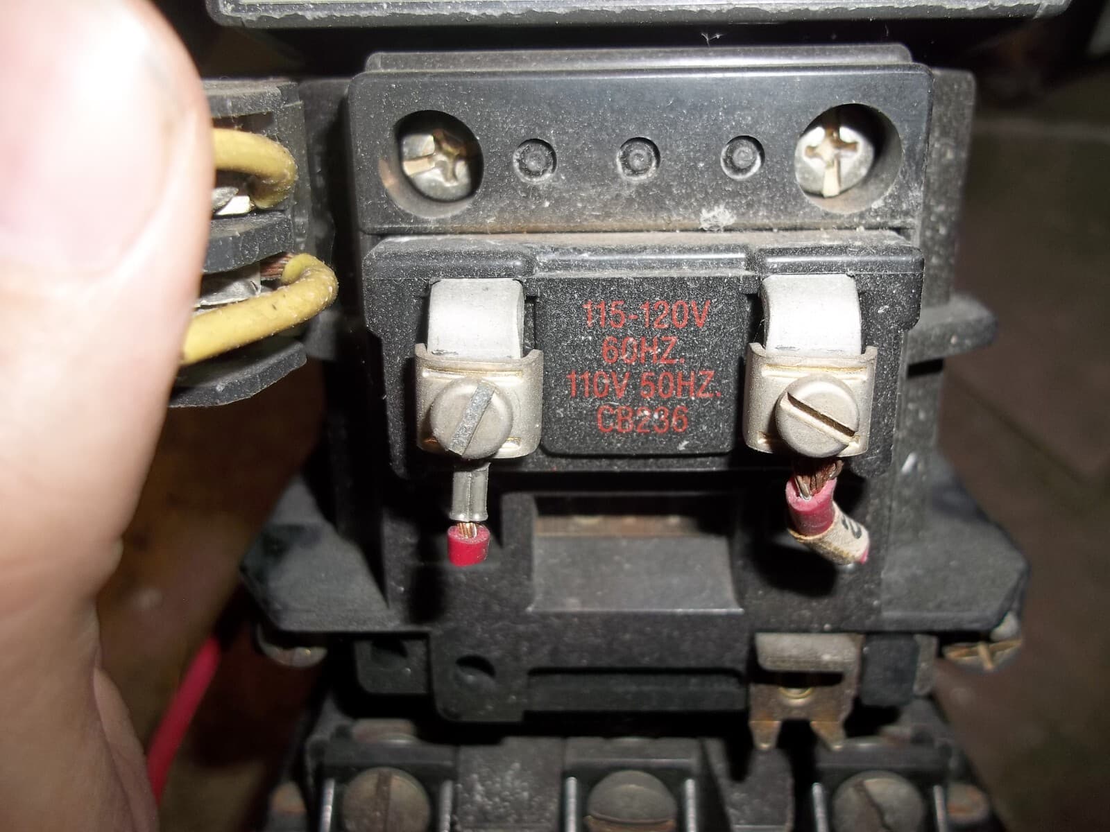 ALLEN BRADLEY 509-A0D SER B STARTER SIZE 0 115-120V 60HZ 110V 50HZ COIL (835) 4