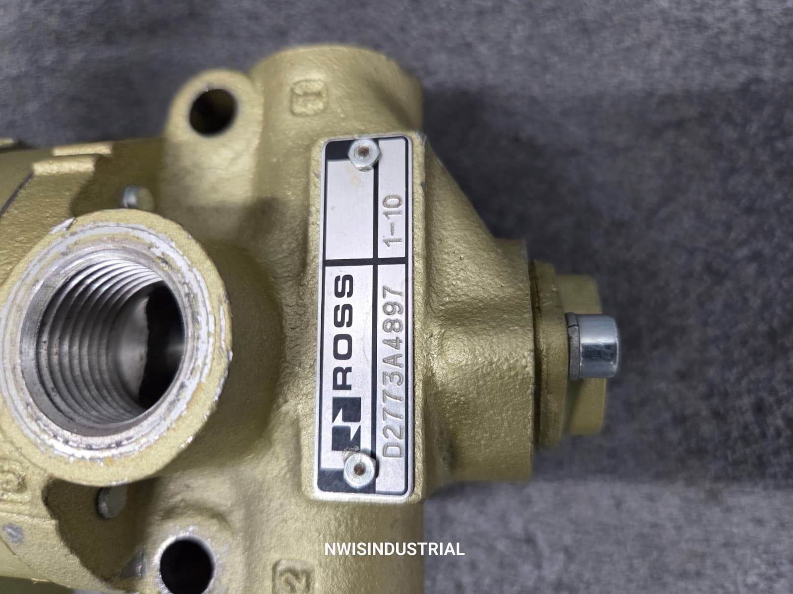 ROSS Solenoid Valve D2773A4897 w/ Lockout 3