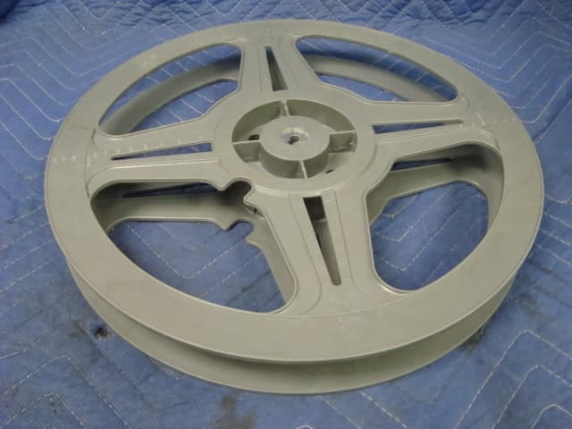 35mm Plastic Exchange Reels 2000' BRAND NEW case of 12 Circular Motion GreyReels 4