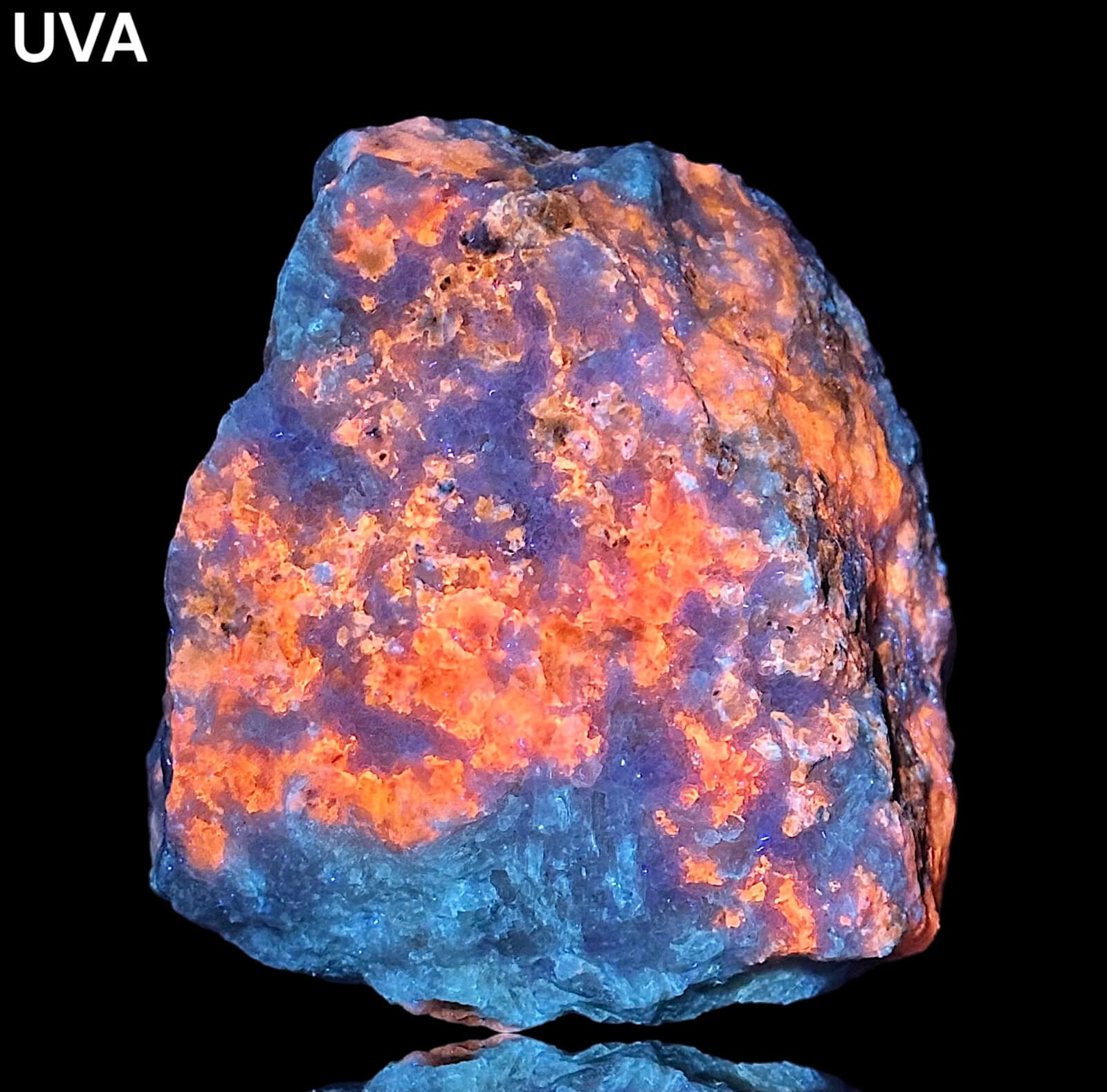 717 Gr. Fluorescent Hackmanite, Green Hauyne, Hyalite, Unknown On Matrix @Afg 4