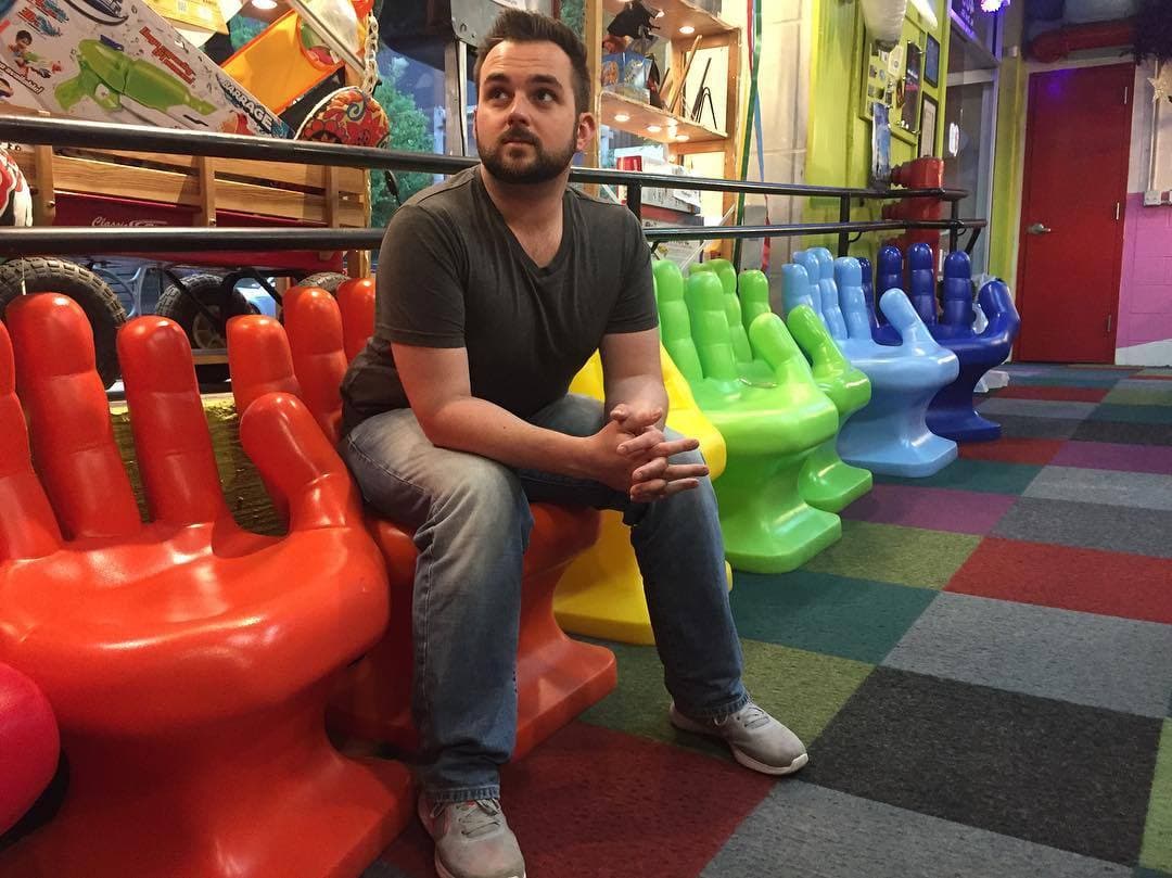 Dark Gray left HAND SHAPED CHAIR 32" tall adult size 70's Retro iCarly NEW 6